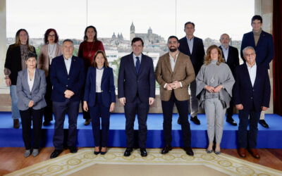 Mañueco anuncia un incremento de las ayudas para la contratación de seguros agrarios y una inversión de 20 millones de euros para modernizar y asegurar las explotaciones de ganado extensivo y mejora del ovino