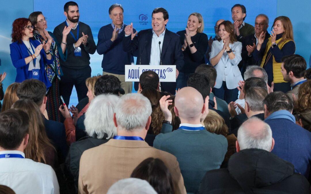 Mañueco celebra la “significativa” victoria electoral del Partido Popular  y asume la responsabilidad de  formar gobierno