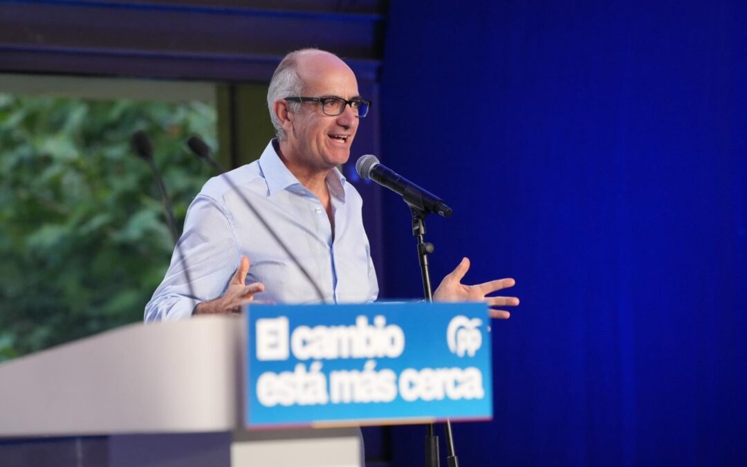 Javier Iglesias presenta el Campus Agroambiental como ejemplo de innovación del sector primario en el II Foro de Diputaciones del PP